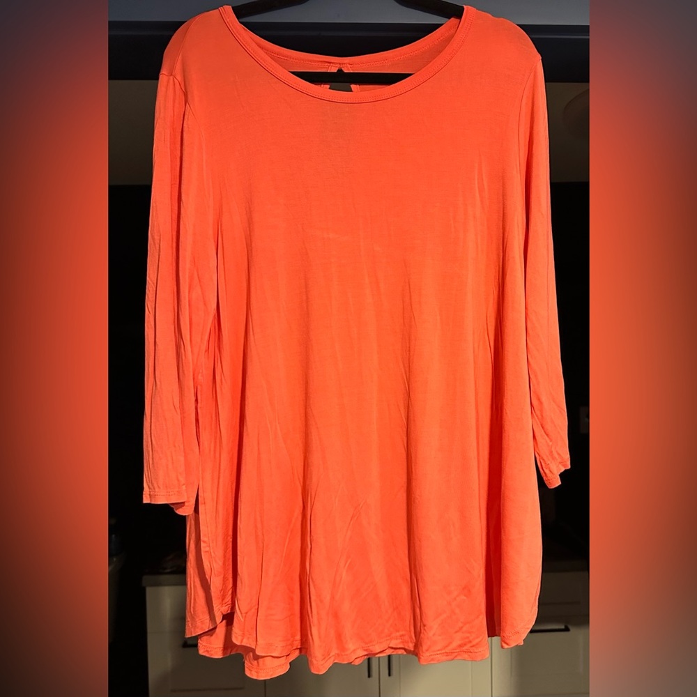 XL soft, long flowy peach color, 3/4 sleeve top, not sure of maker